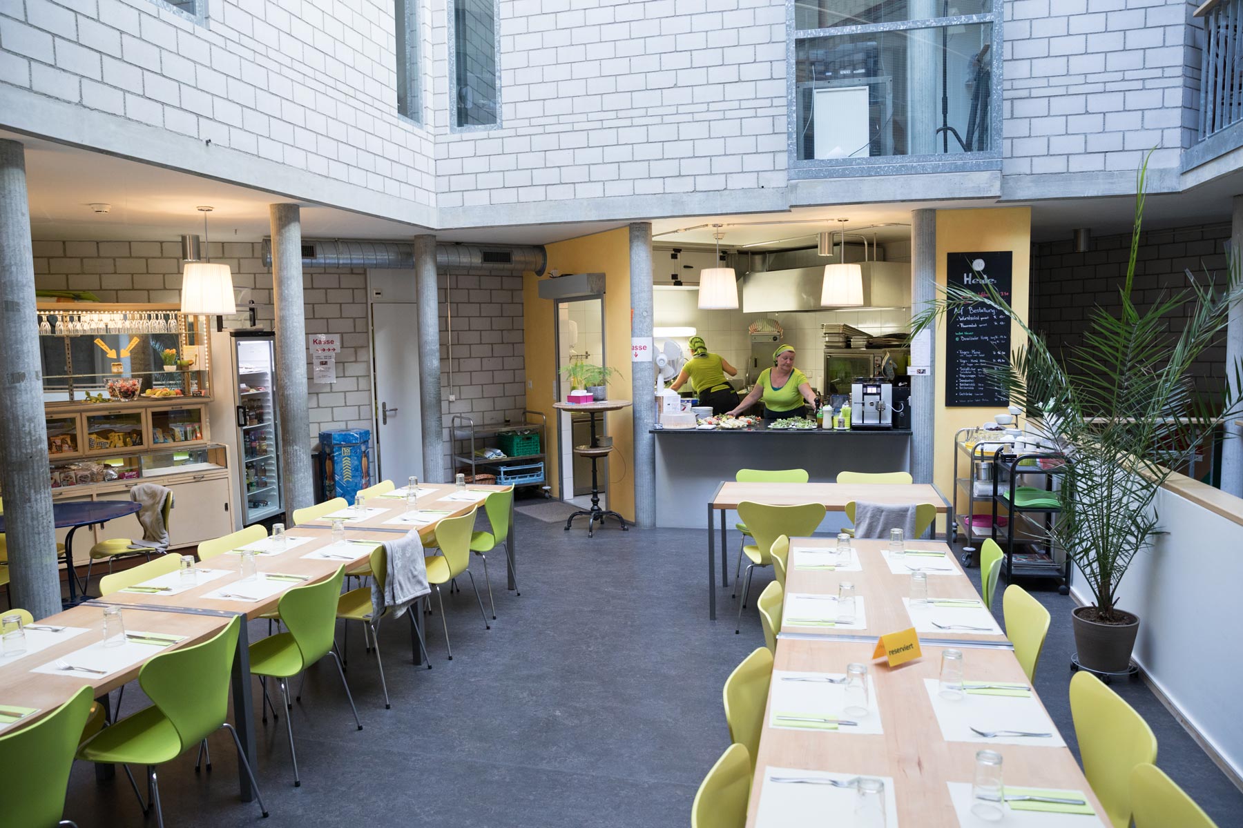 Cafeteria · Tenum Liestal · Erfahrene Unternehmer und Startups unter einem Dach